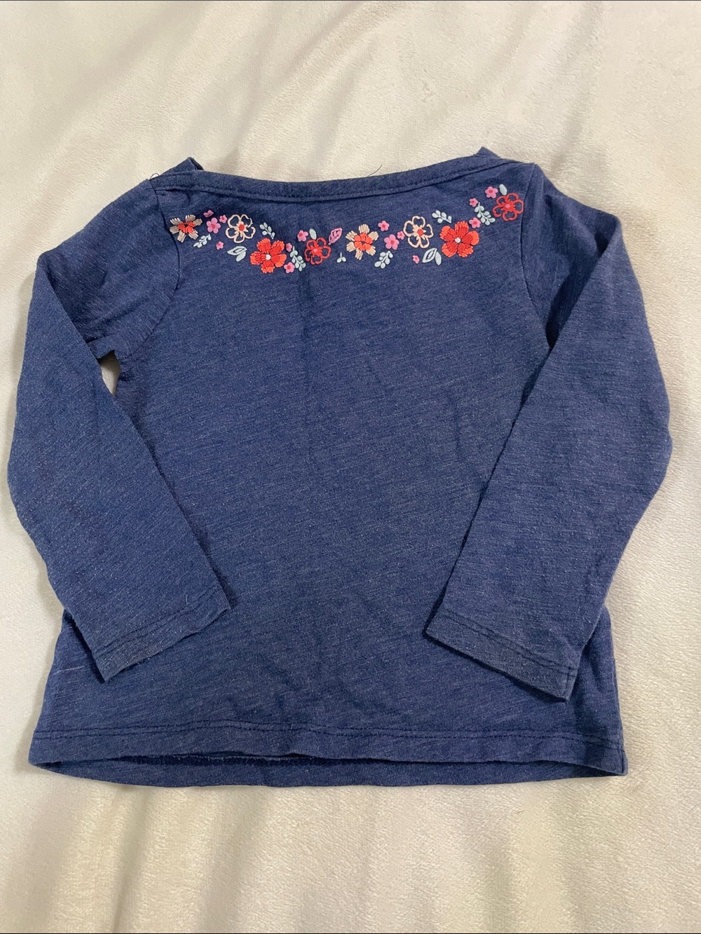 ❤️OshKosh B'gosh Navy Long-Sleeve Top with Embroidered Floral